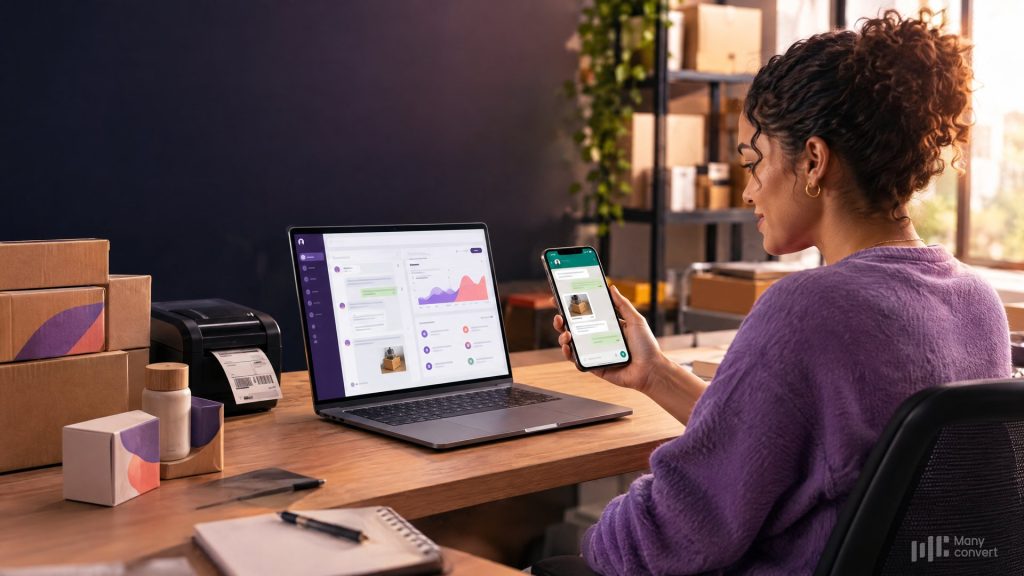 Gestora de e-commerce usando o WhatsApp Business no celular e um painel de automação no notebook, no mesmo número